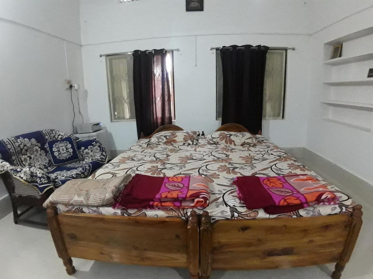 Sudha Kutir Puri Apartment Bagian luar foto