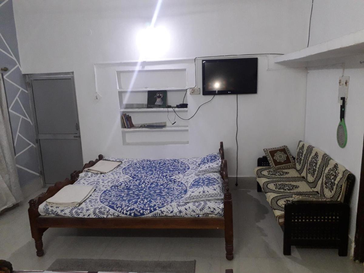 Sudha Kutir Puri Apartment Bagian luar foto